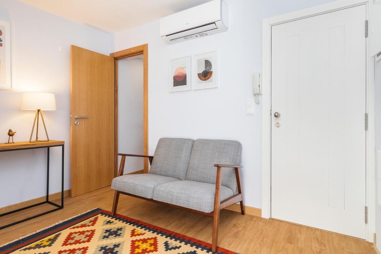 Perfect 1 Bed In Chiado With Aircon Apartment Lisbon Exterior photo